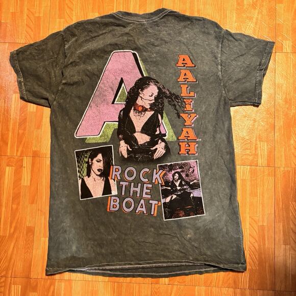 Aaliyah Princess of R&B Rock The Boat Graphic Tee Medium - Picture 4 of 4